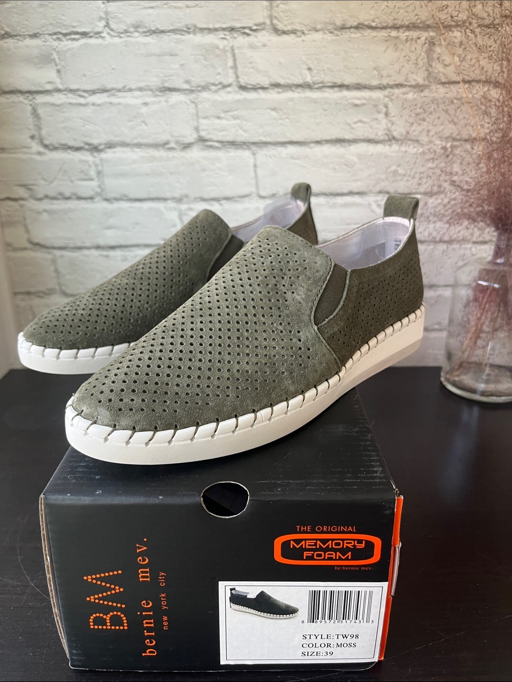 Bernie Mev. TW98 Moss Green Perforated Suede Slip-On Women’s  Sneakers eu.39 us8
